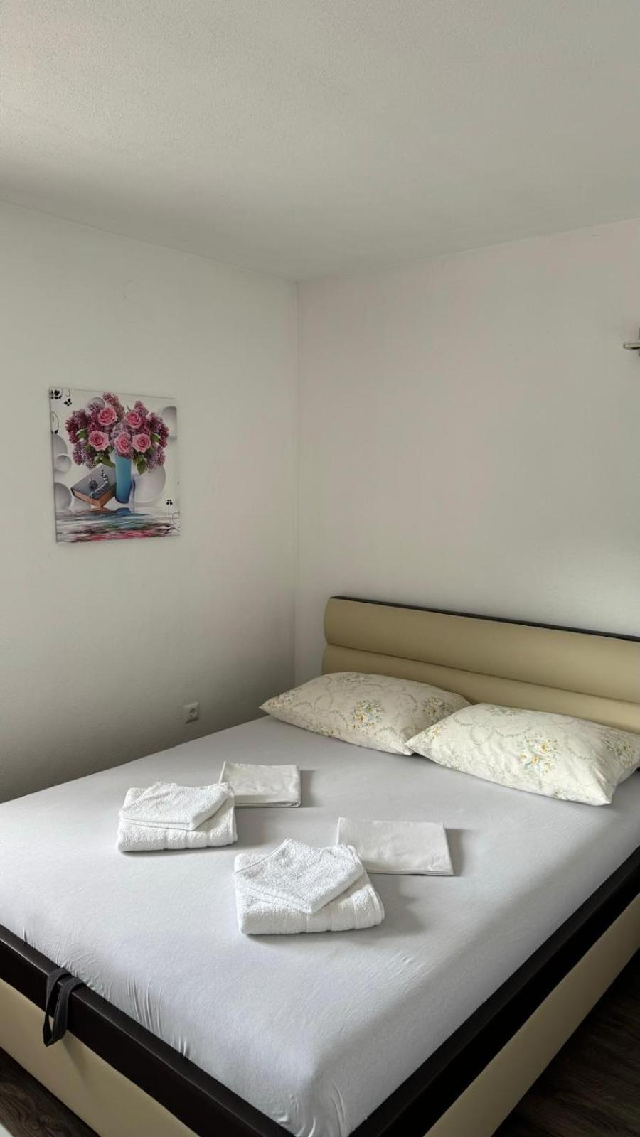 Apartman Malekin Διαμέρισμα Prozor Εξωτερικό φωτογραφία